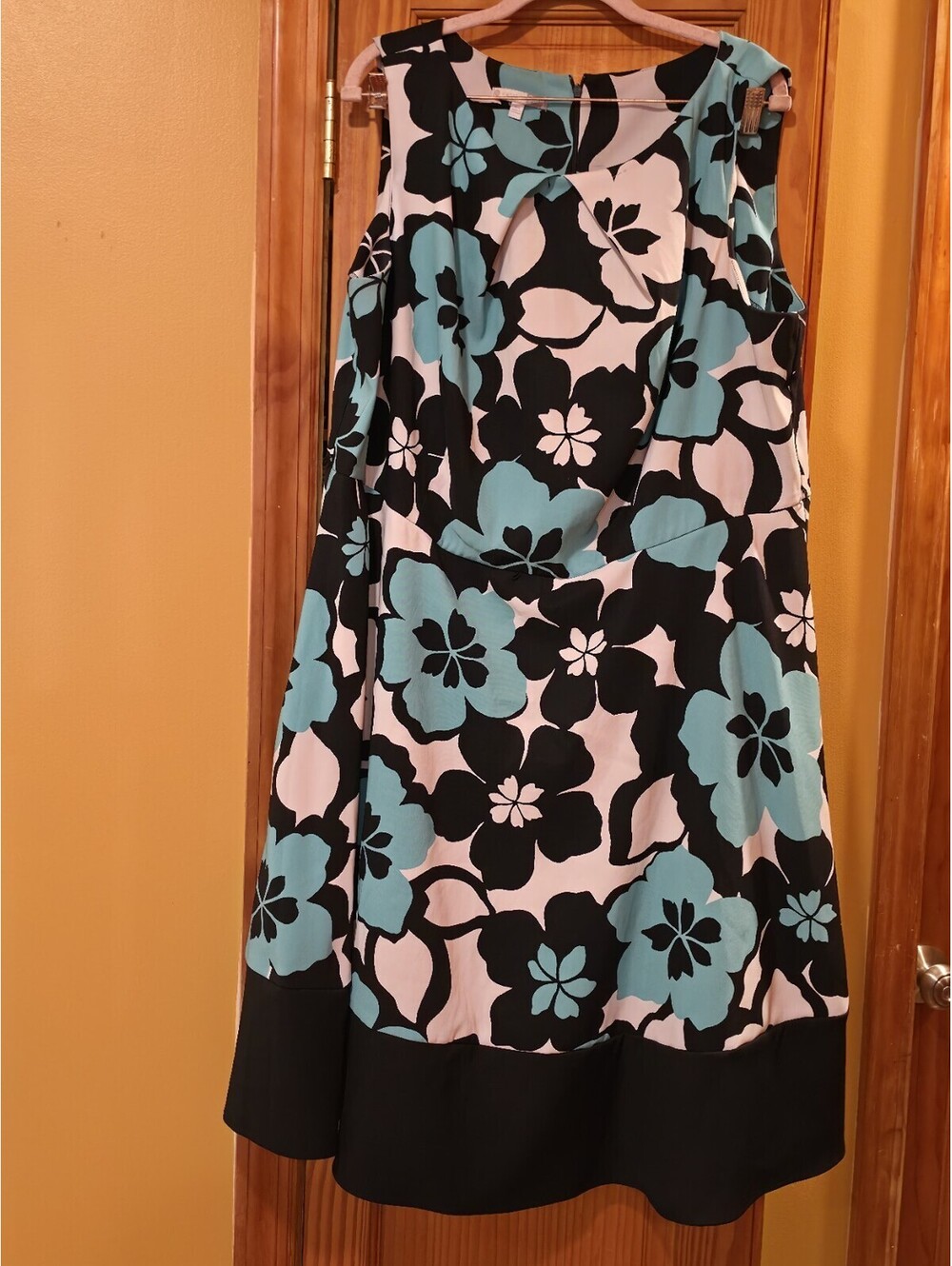 Signature Darby Black White Blue Floral Shift Dress Round Neck Zip Woven 20w